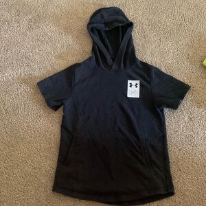 Under Amour, Youth medium